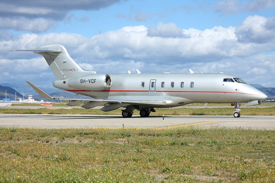 Challenger 350 9H-VCF