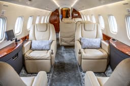 Embraer Legacy 650 A6-HAS