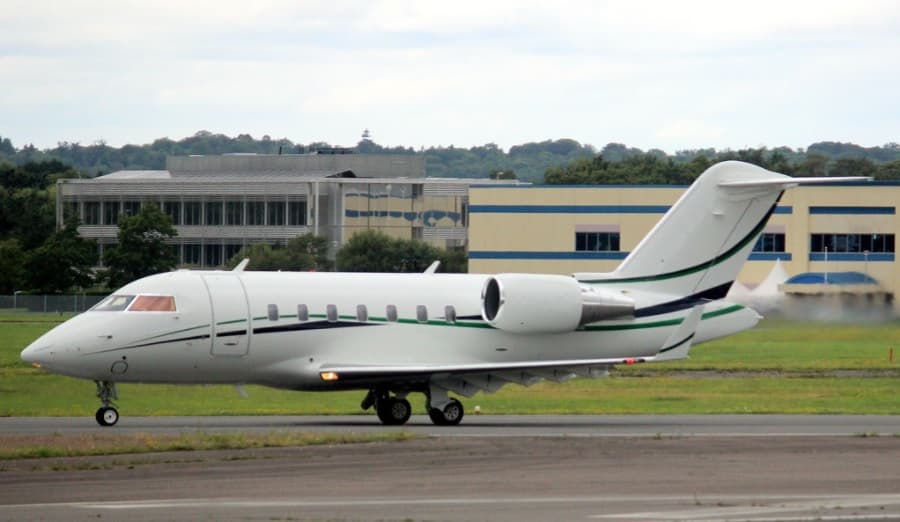 Challenger 650 C-FOWK