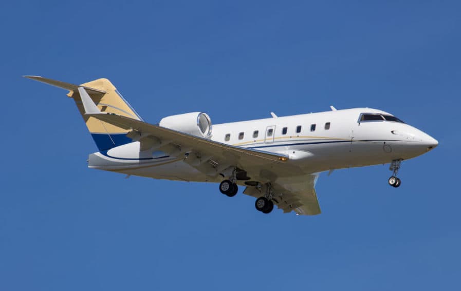 Challenger 604 C-GNRC