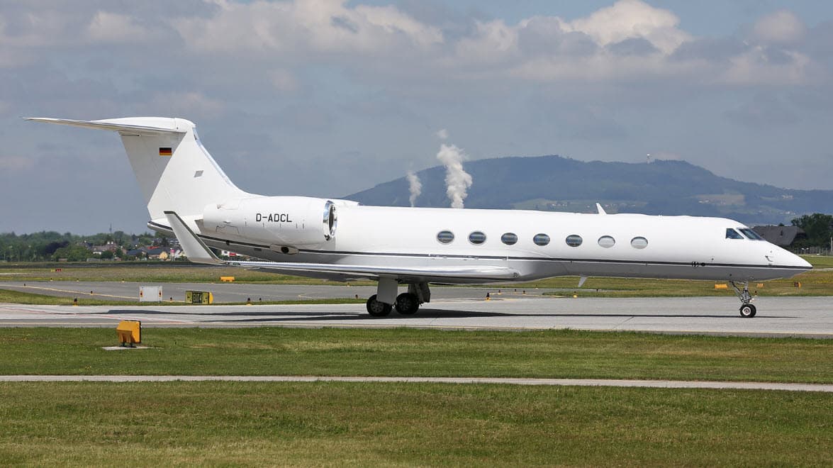 Gulfstream G550 D-ADCL