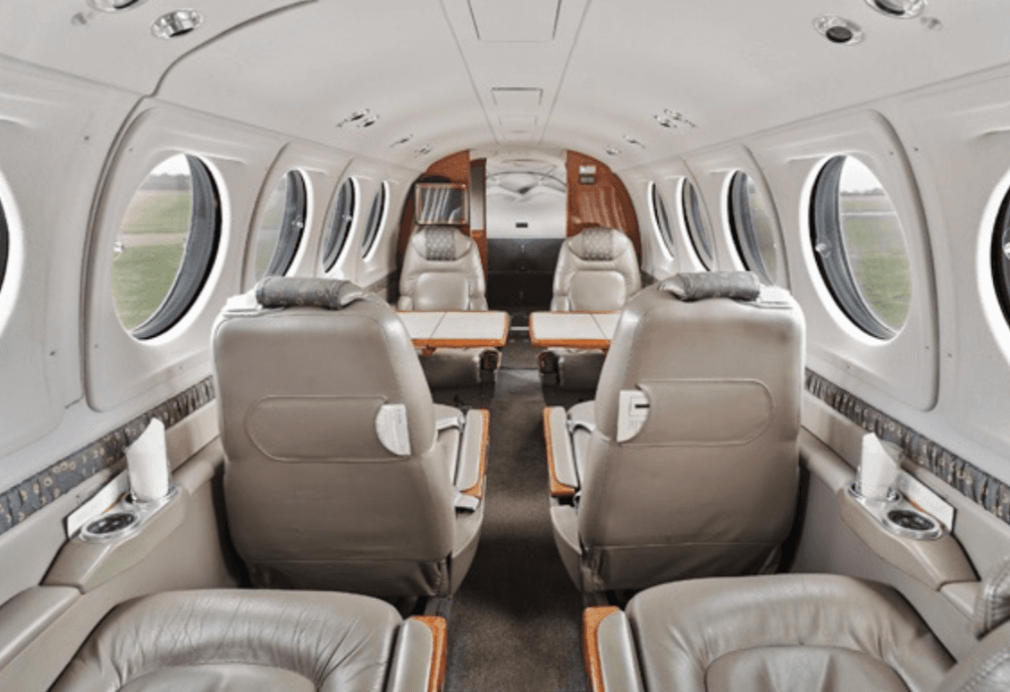 Beechcraft King Air 200 D-IVIP