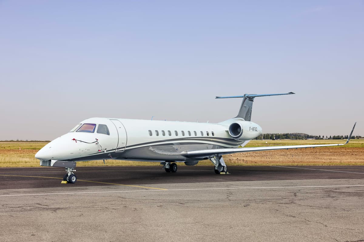 Embraer Legacy 600 F-HFKD