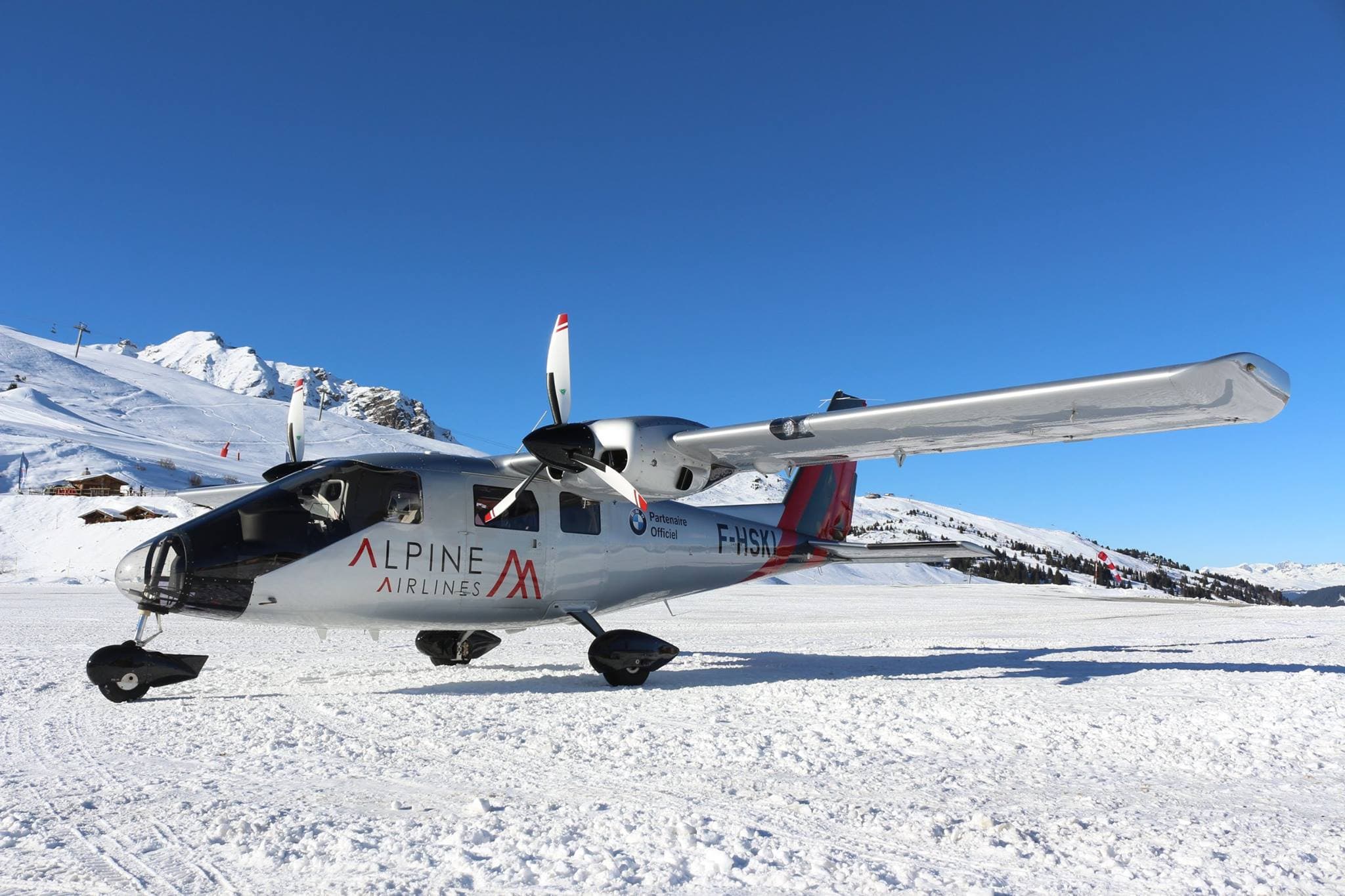 Vulcanair P68 F-HSKI