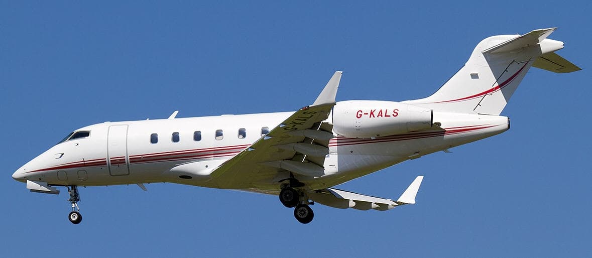 Challenger 300 G-KALS