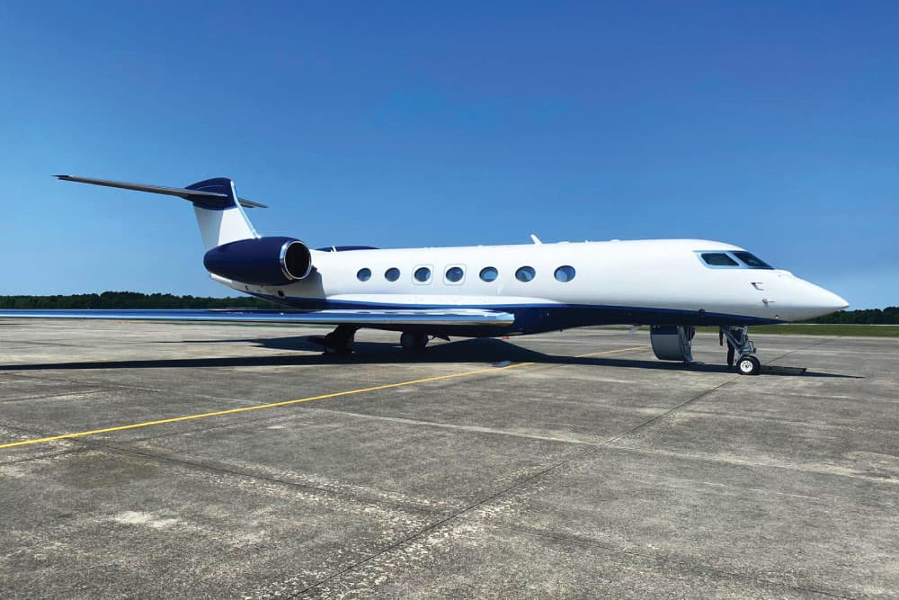 Gulfstream GVII-G600 G-ULFX