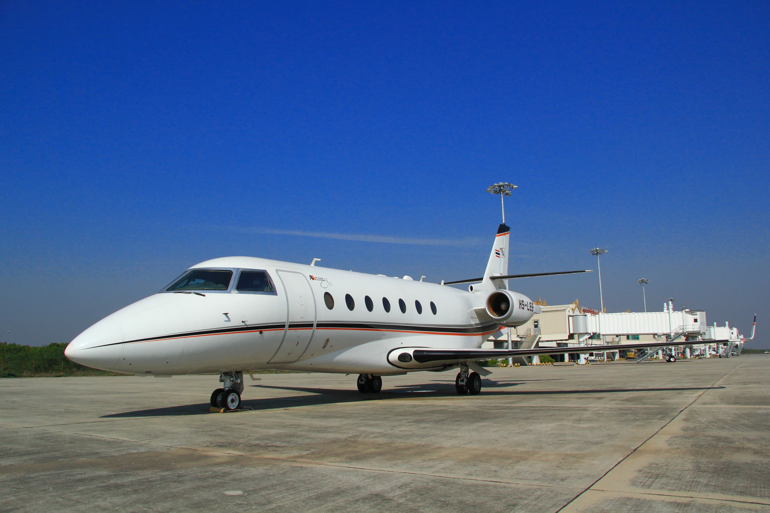 Gulfstream G200 HS-LEE