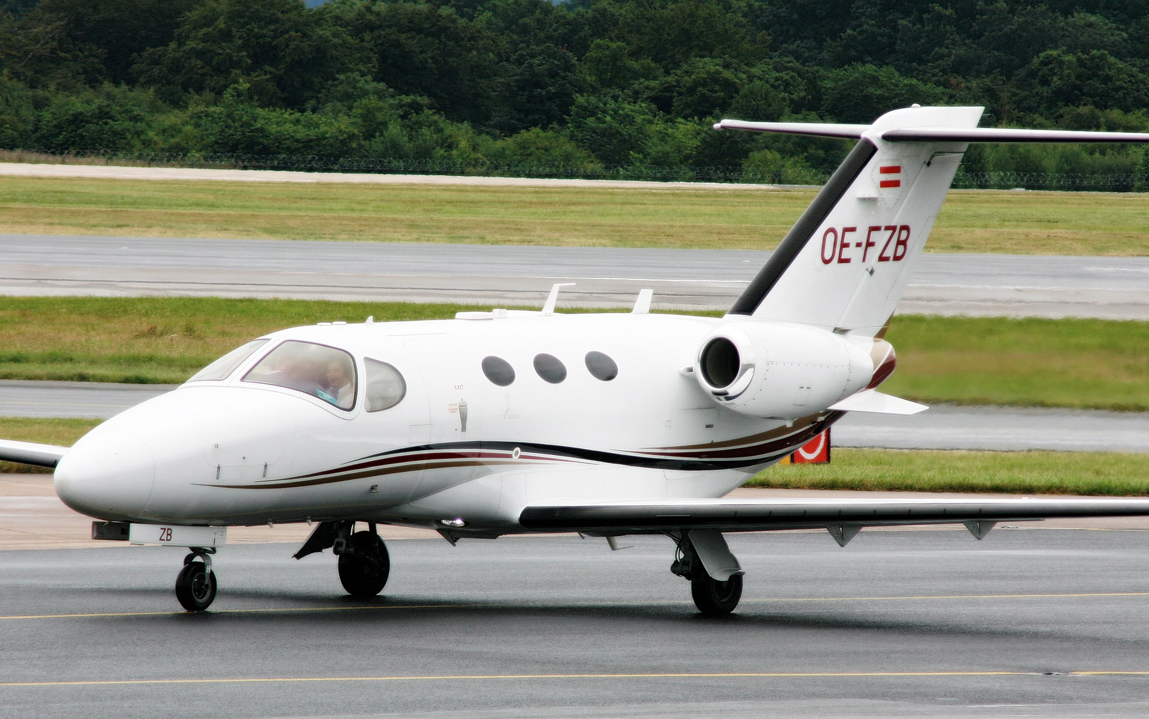 Cessna Citation Mustang OE-FZB