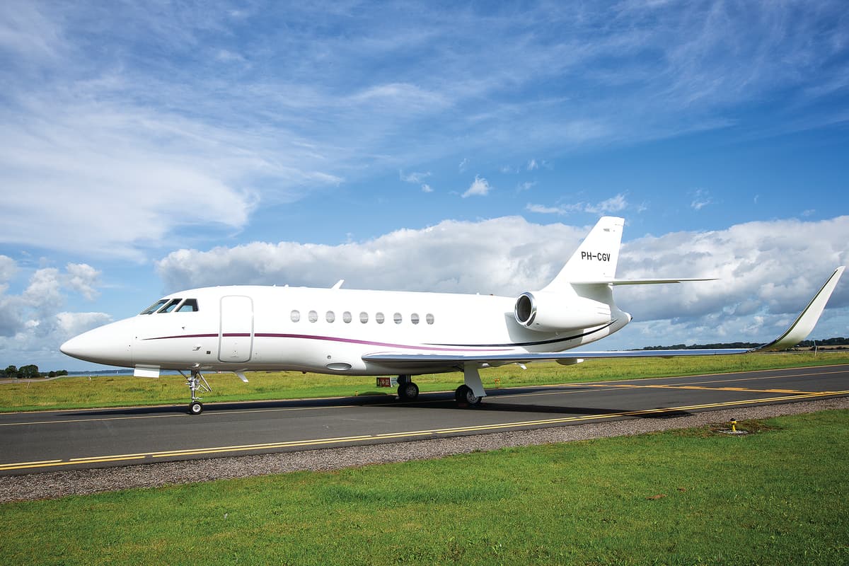 Falcon 2000LXS PH-CGV