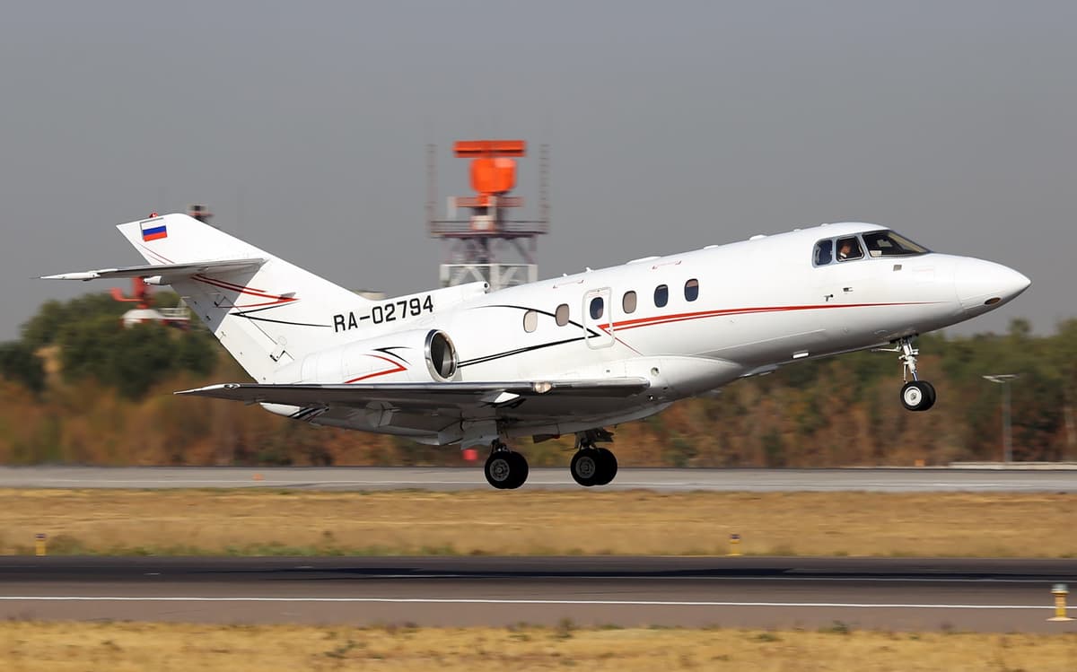 Hawker 800XP RA-02794