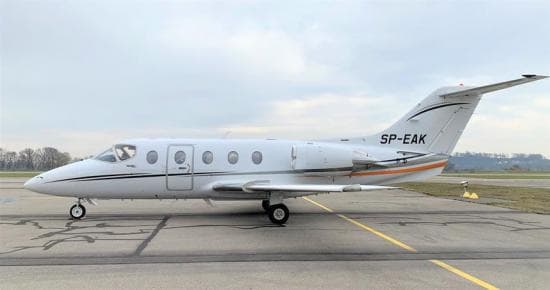 Hawker 400XP SP-EAK