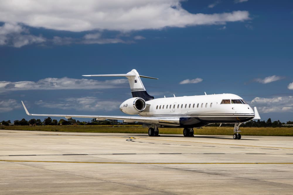 Global 6000 VH-LEP