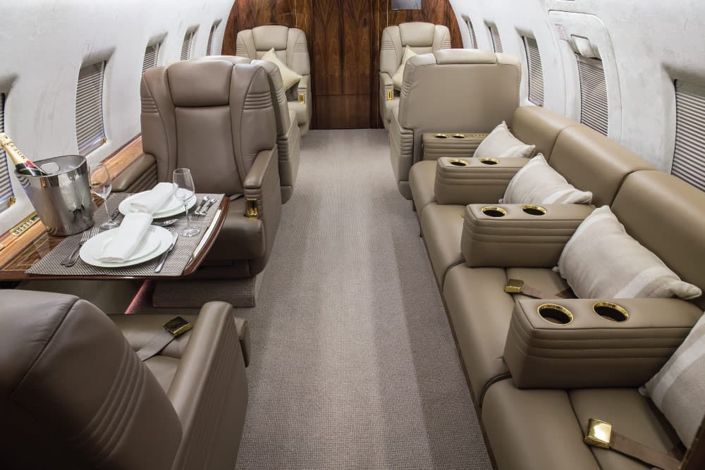 Challenger 604 VH-VSZ