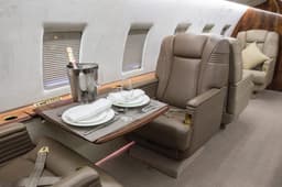 Challenger 604 VH-VSZ