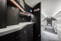 Challenger 850 9H-AMY