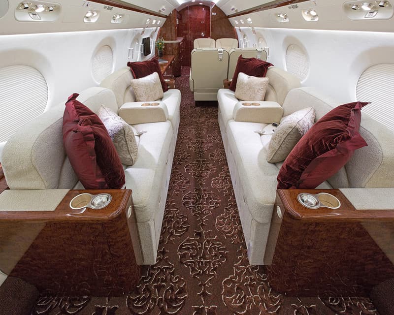 Gulfstream G550 B-8260