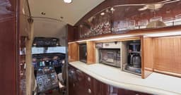 Challenger 604 C-GZPX