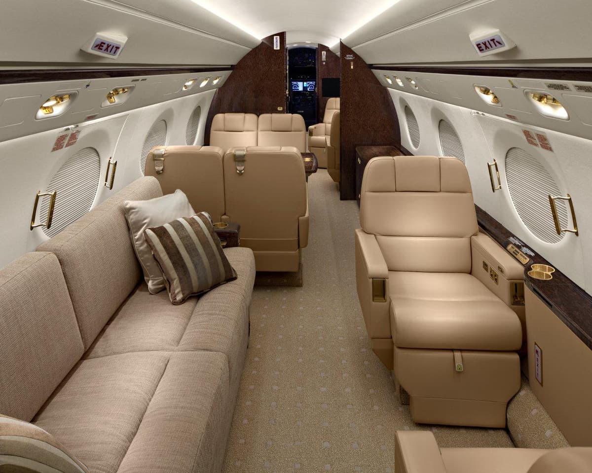 Gulfstream G550 OE-ISN