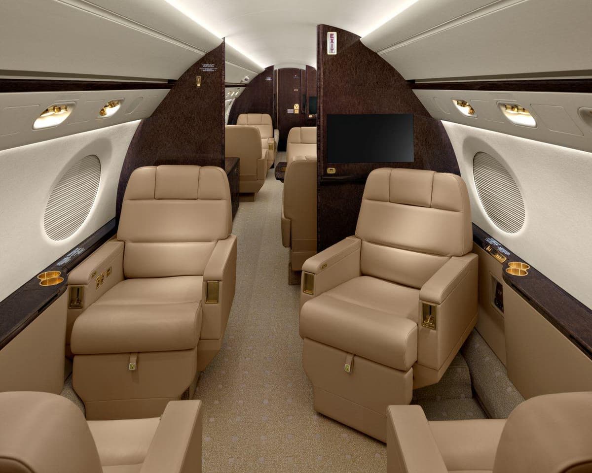 Gulfstream G550 OE-ISN