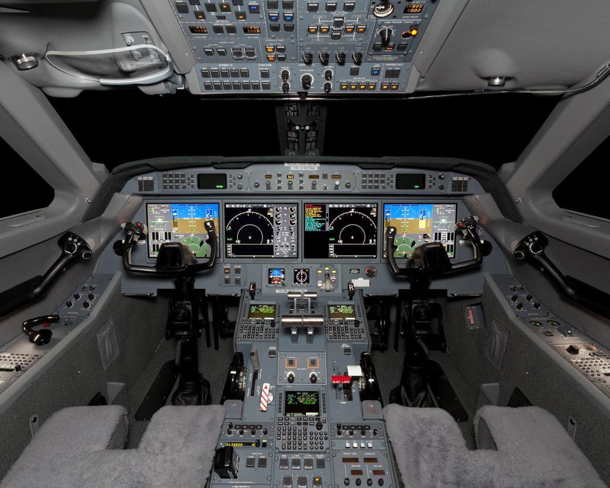 Gulfstream G550 OE-ISN