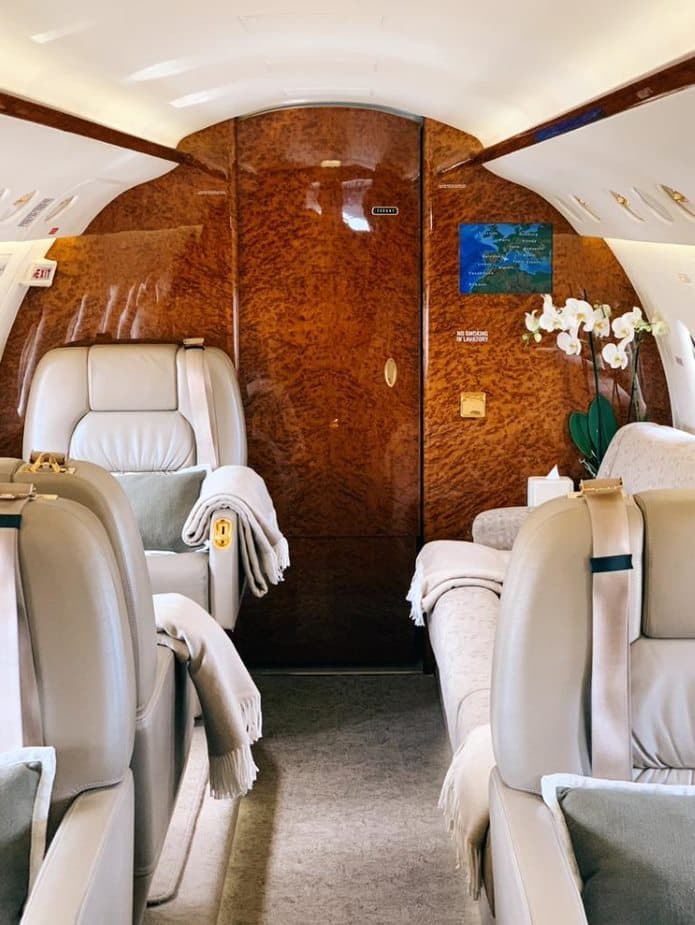 Gulfstream G200 OY-IUV