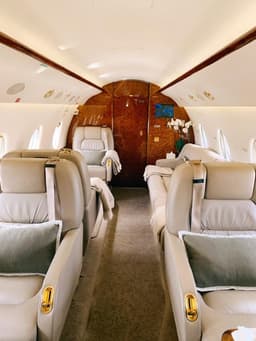 Gulfstream G200 OY-IUV